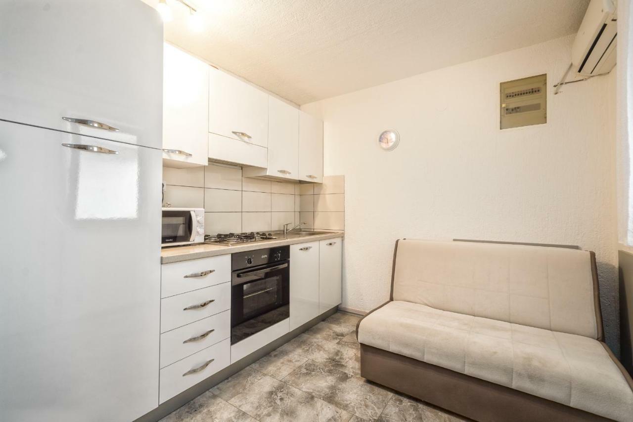 Apartments Marko Vir Extérieur photo